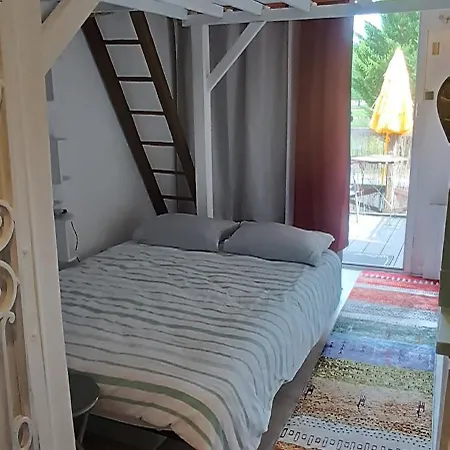 La Salamandre, Cosy Au Bord De L'eau * Bellerive-sur-Allier